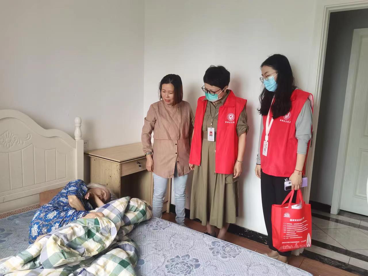 【靖心选调生日记】转变角色深入基层扎实提升工作能力