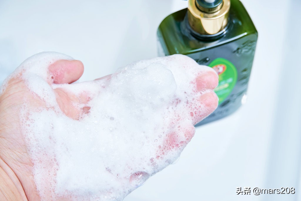 修护受损发质防脱洗发水推荐,防脱头发最好的洗发水