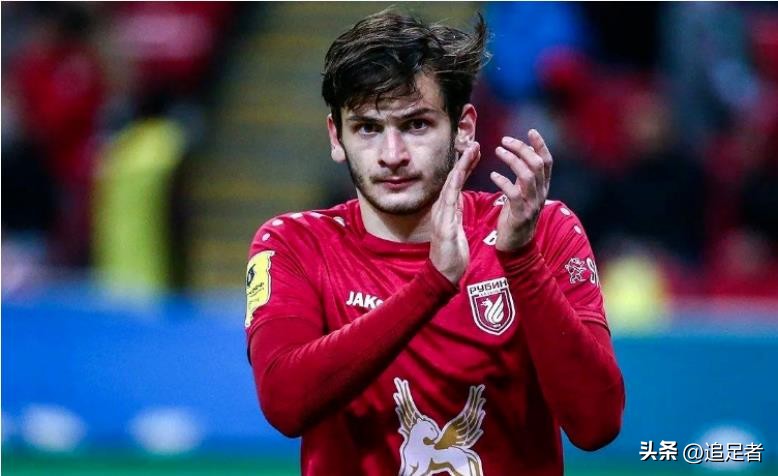 足坛现役巅峰最强十一人,克瓦拉茨赫利亚凌空抽射卡点