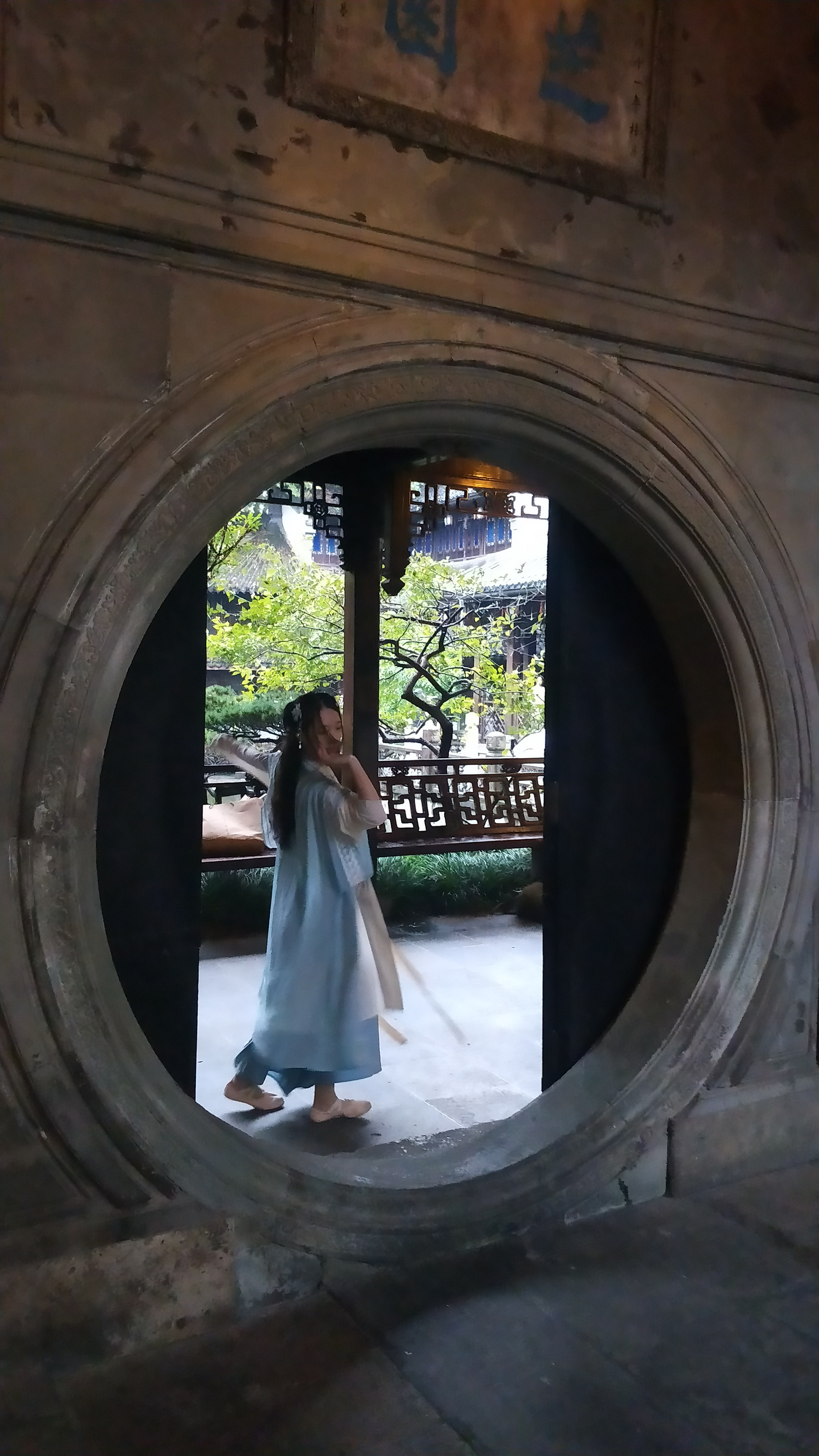 胡雪岩旧居导游,参观胡雪岩故居后的留言