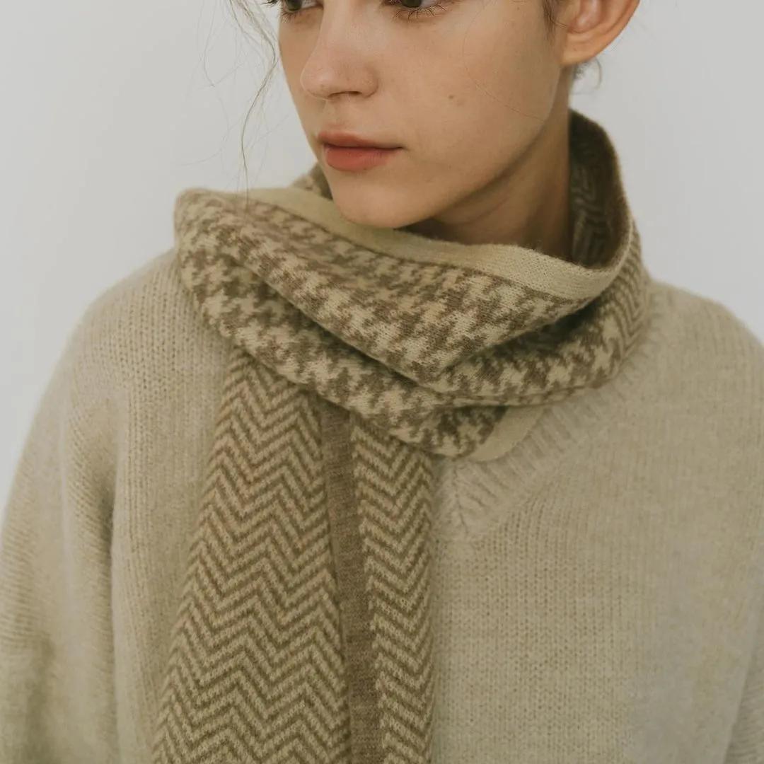 没想到!这3款“奶奶款毛衣”让姑娘们这么上头