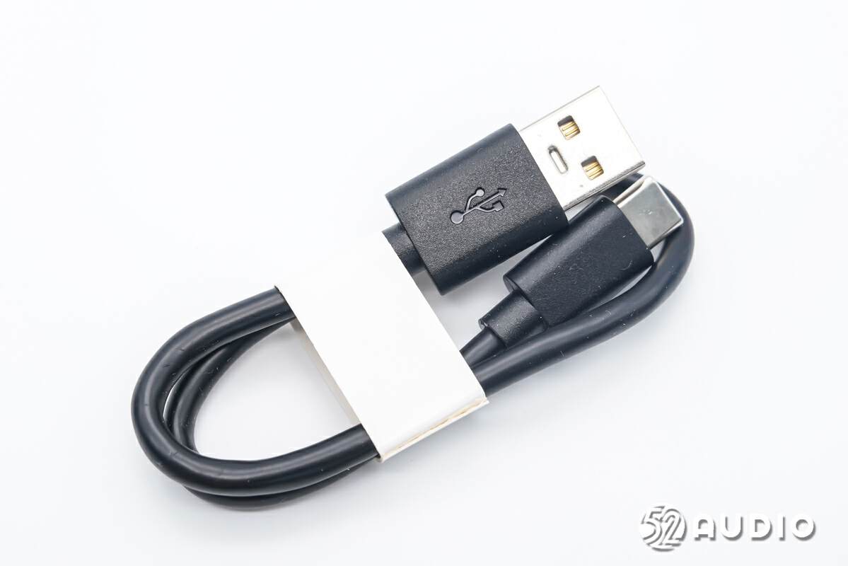 索尼srs-xb01便携式无线蓝牙音箱,索尼srsxb13和xb100哪个好