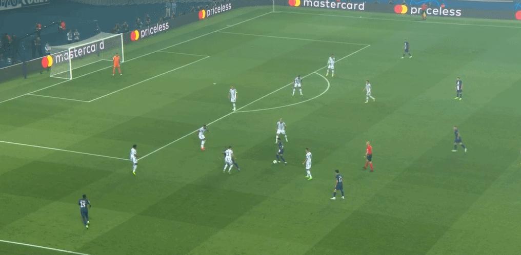 早报切尔西问鼎世俱杯,早报曼联0-1不敌狼队遭遇开门黑