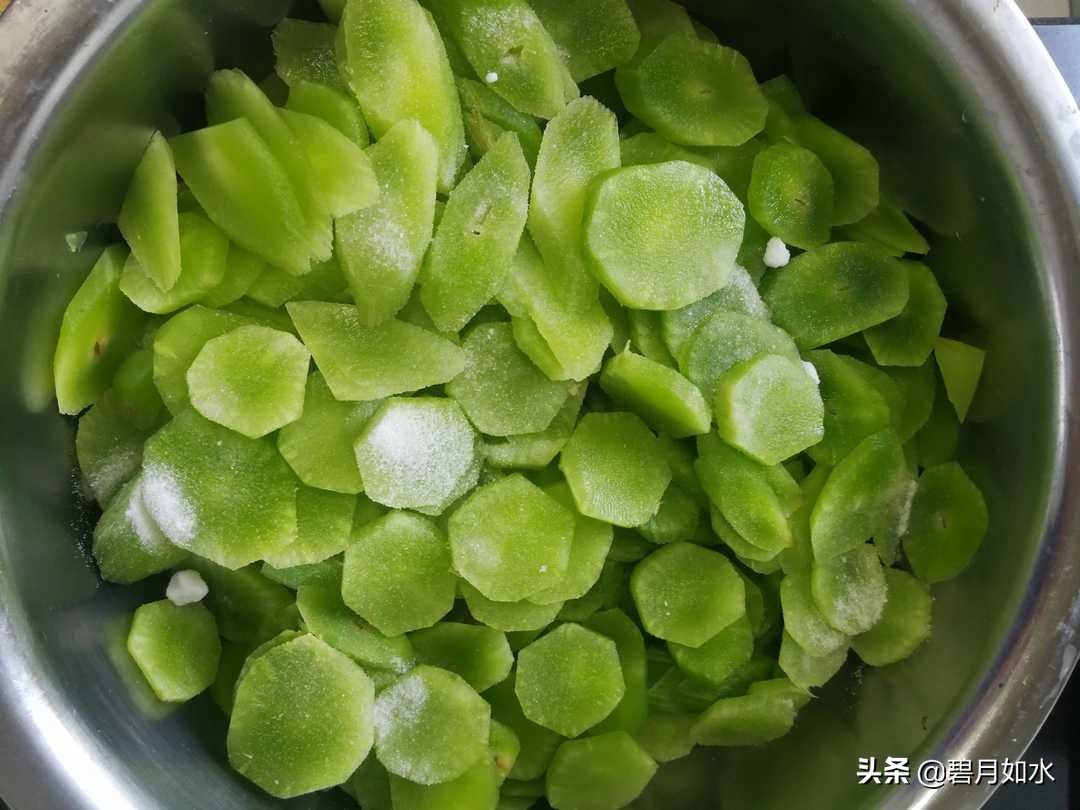 自己晾晒的莴笋干怎么清炒好吃,莴笋干晒制方法怎么做才好吃