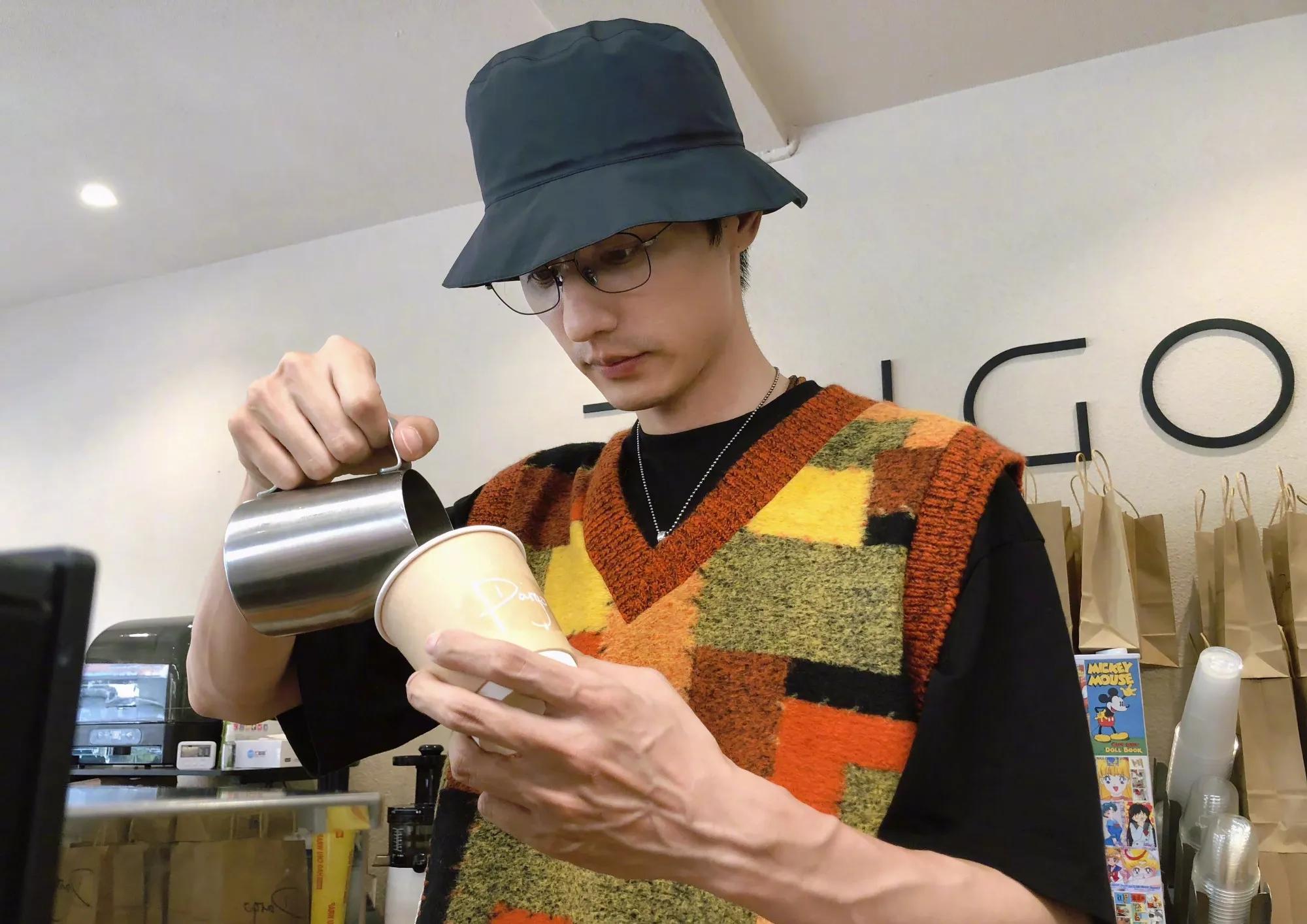 刘畅当模特的图片,刘畅模特主演的电视片段