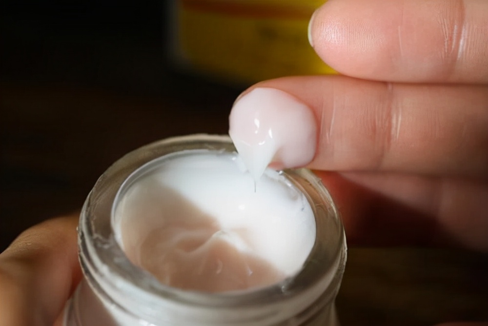 好用面霜补水排行榜10强抗衰老,推荐几款真正好的抗衰老面霜