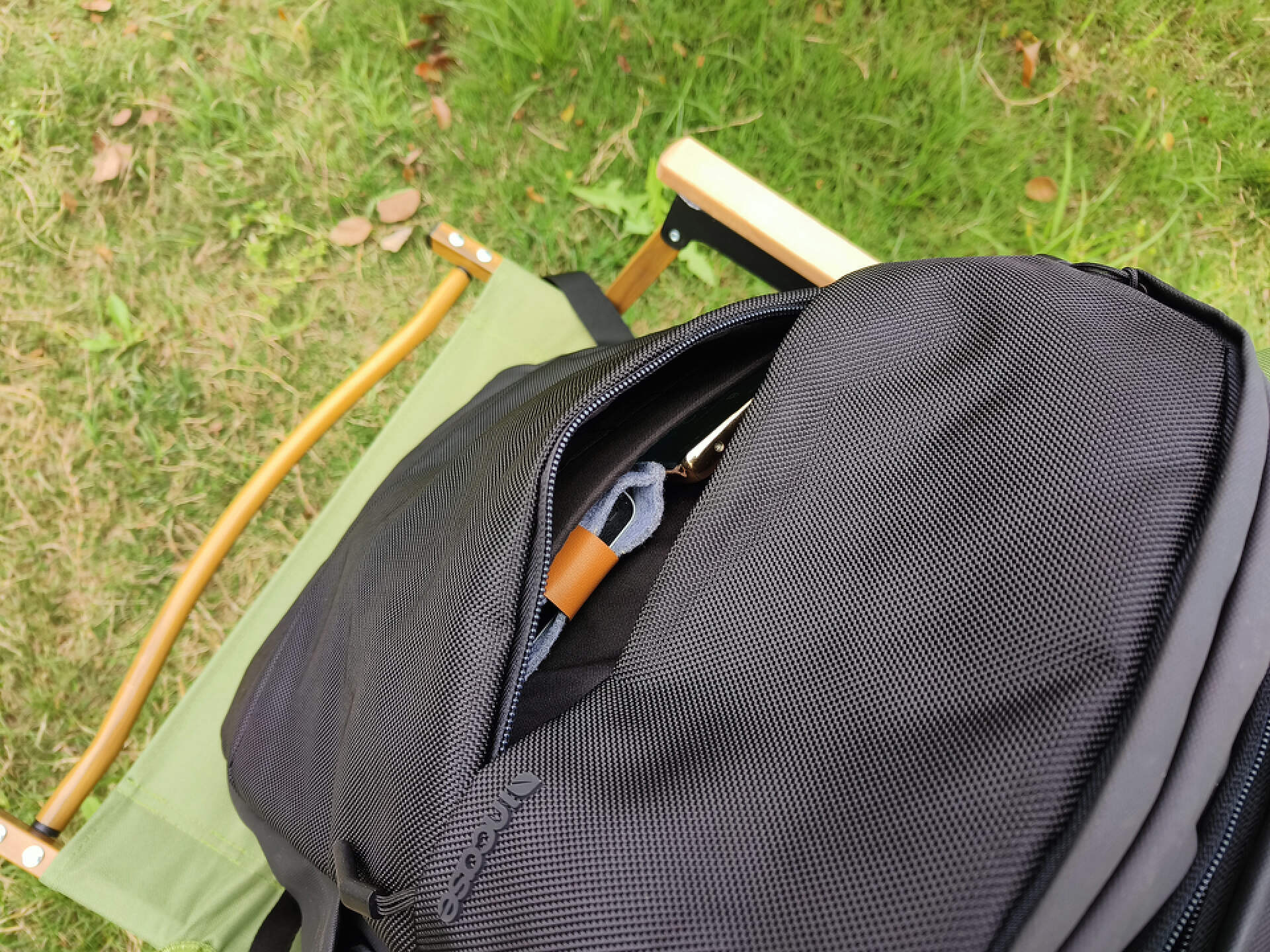 背包推荐工装风双肩包品牌,公认十大最好用的商务通勤双肩包