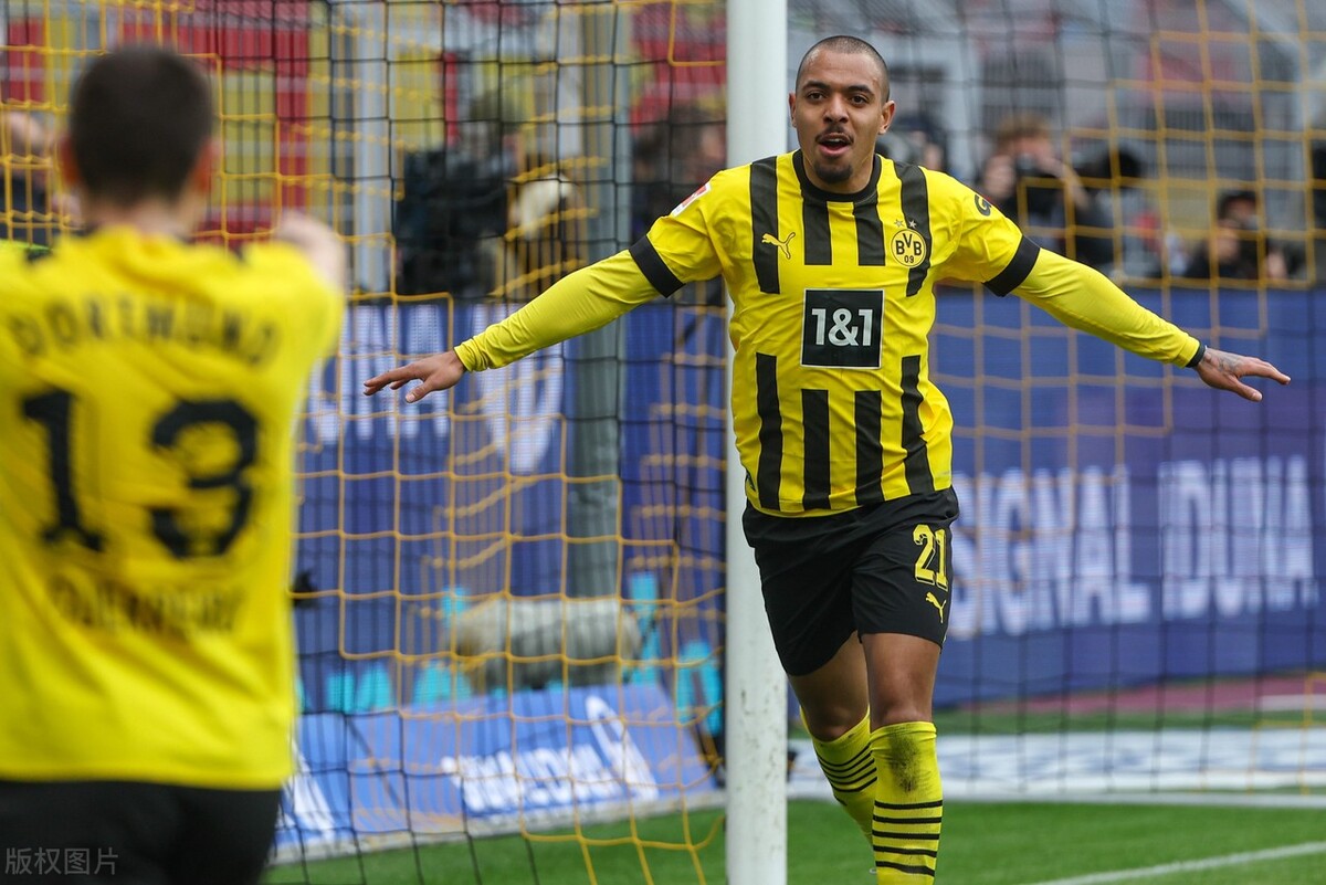 德甲斯图加特vs多特蒙德：预测1-2或1-3可能柳岩