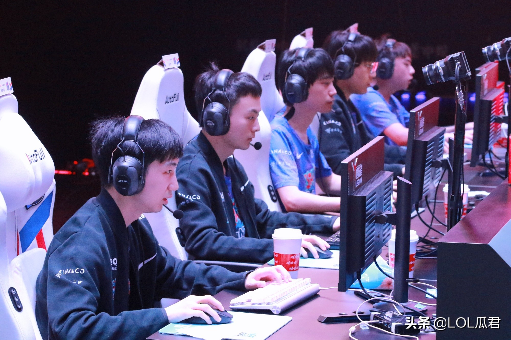 lnglight韩服登顶,lng官宣light离队微博