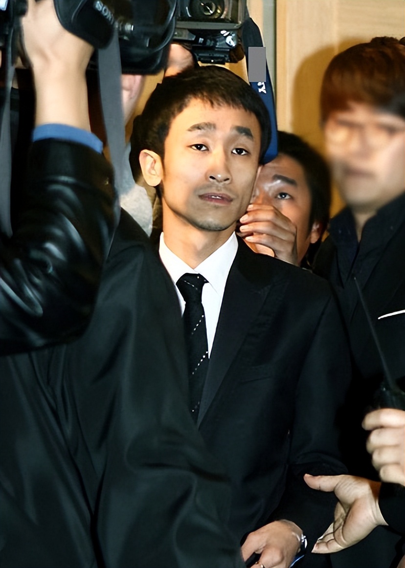 韩国张紫妍案：女星自杀遗书劲爆，总统下令彻查，为何草草结案？