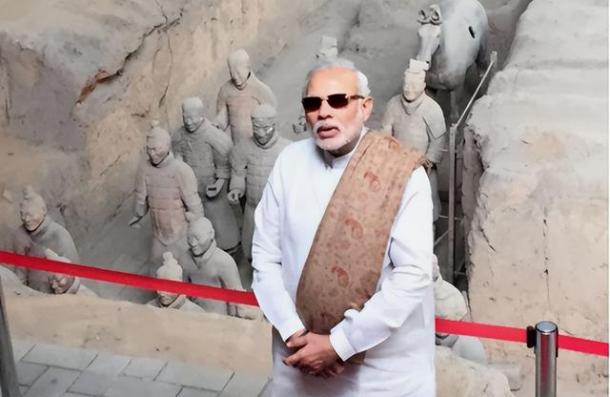 莫迪参观兵马俑视频,莫迪看兵马俑视频