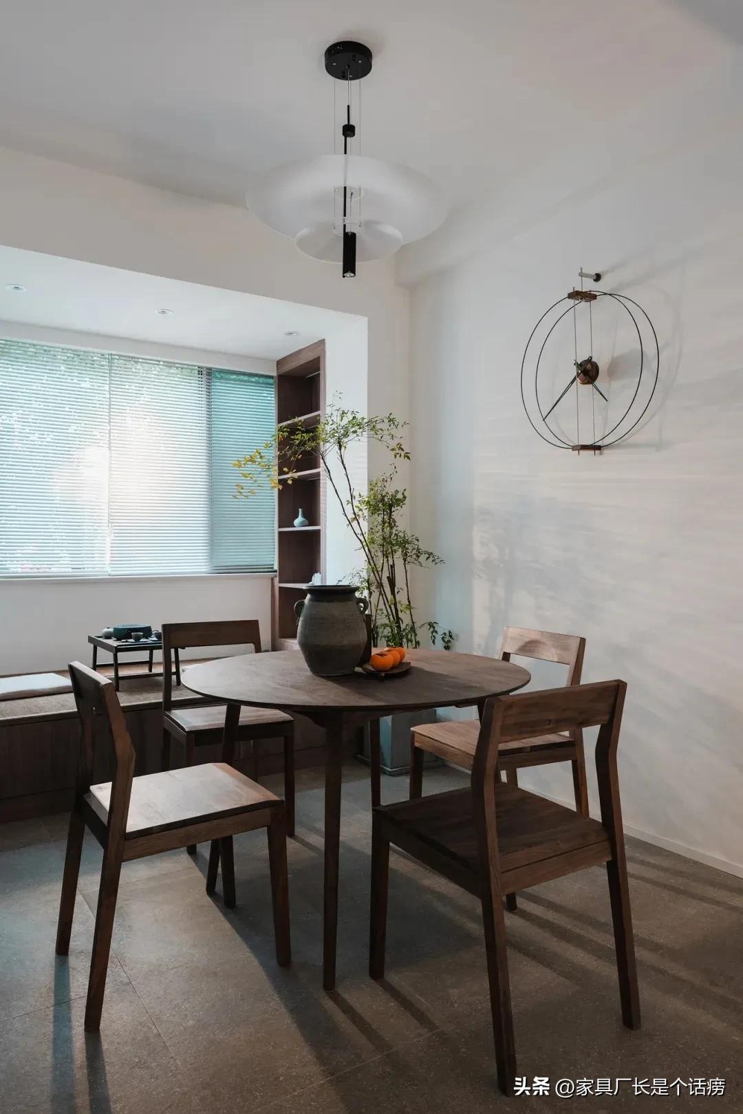 实木大圆餐桌款式带转盘,实木餐桌团团圆圆