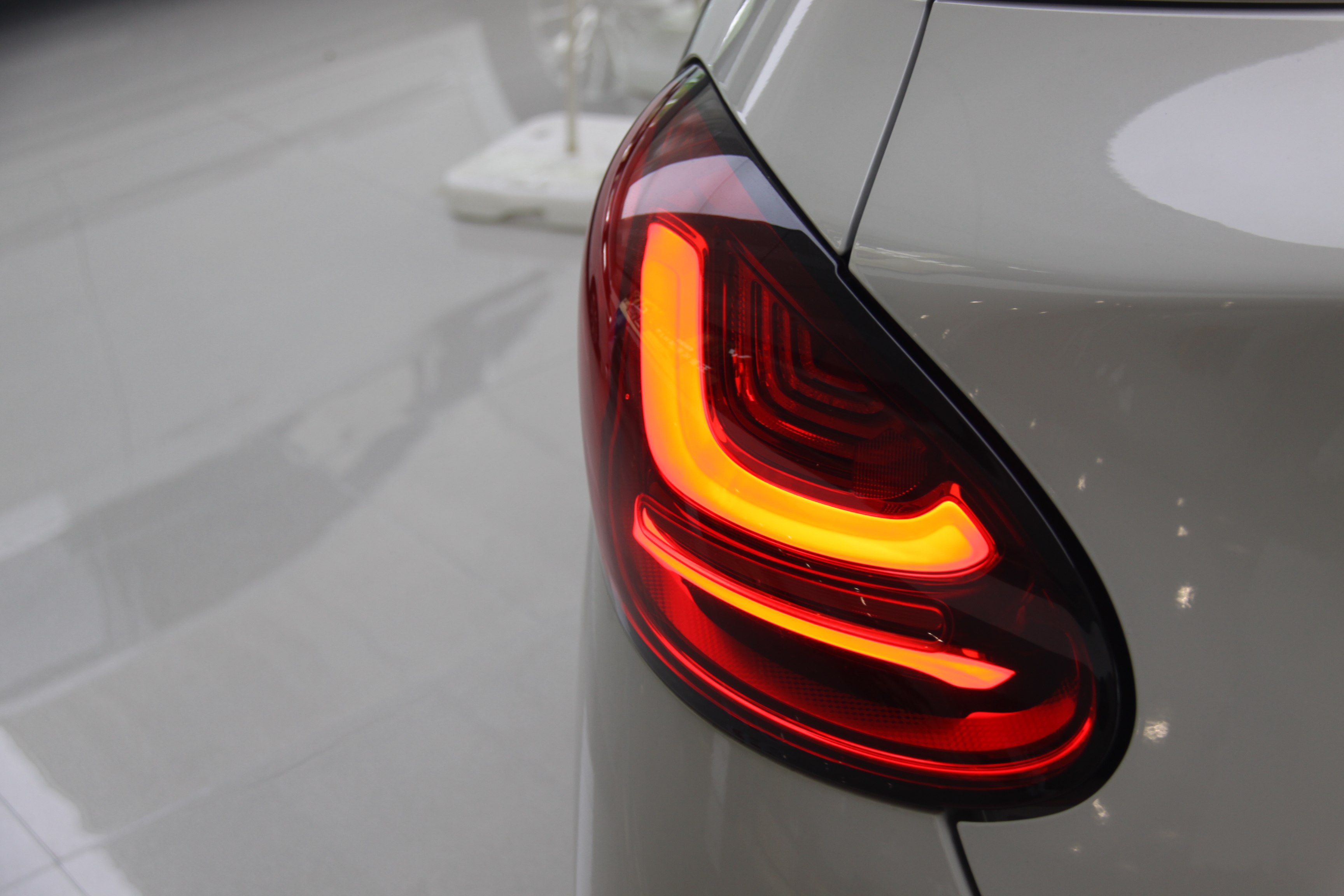 缤果买车攻略,朋友买车我送什么礼物好