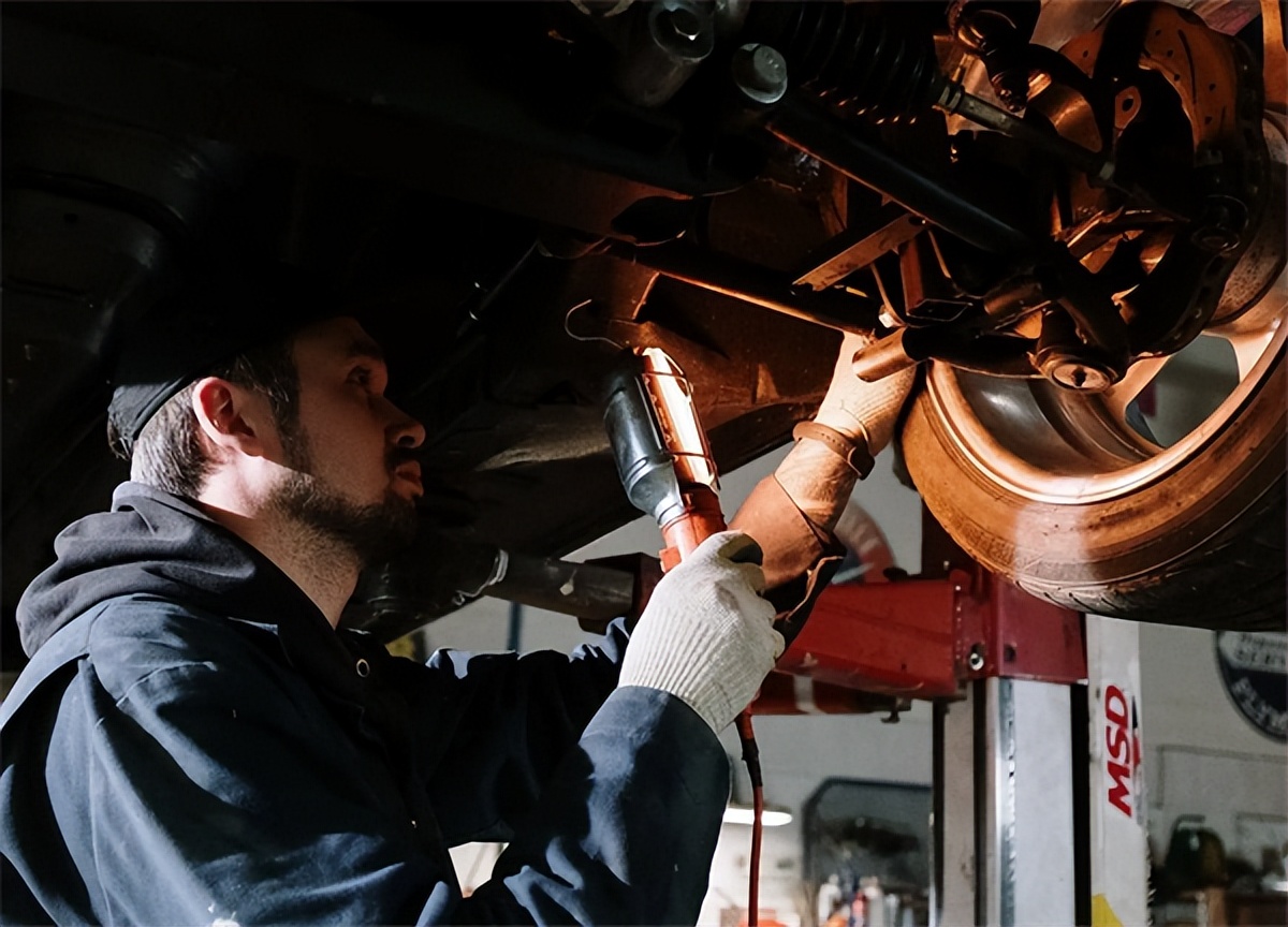 广州胎轮品牌汽配运营中心,打造中国汽车易损易耗件连锁领先平台