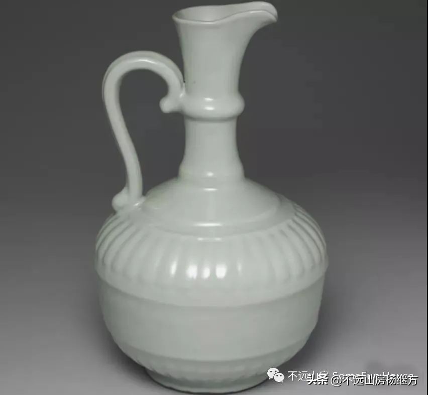 雍正黄色釉瓷器图,清代雍正朝粉青釉瓷器鉴赏