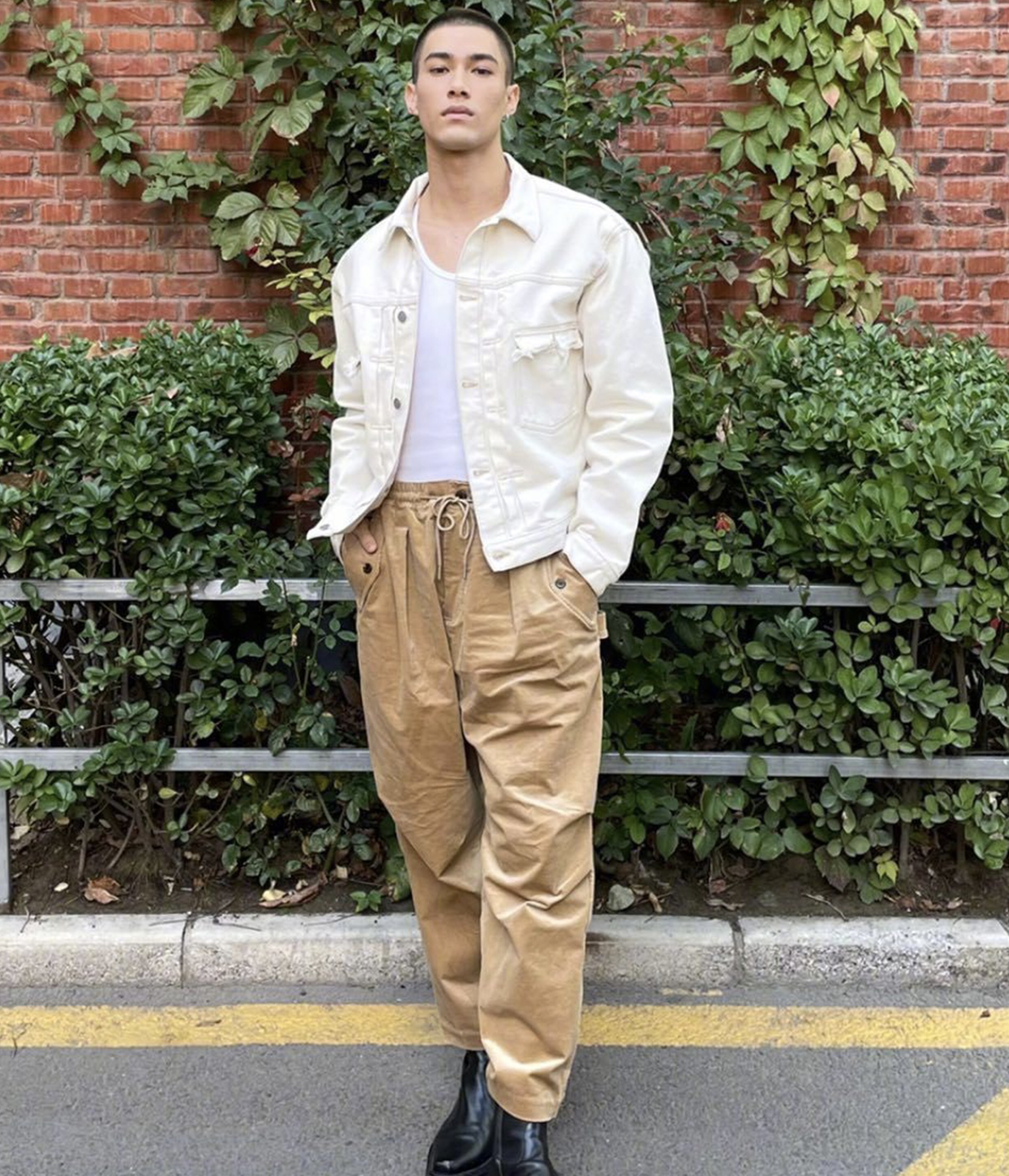 鍠滄绌垮伐瑁呰￥鐨勭敺鏈嬪弸,绌跨敺鏈嬪弸鐨勫伐瑁呰￥