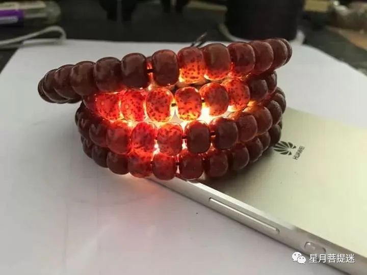 星月菩提石玉料和玉化料区别,星月菩提玉化料与石玉料区别