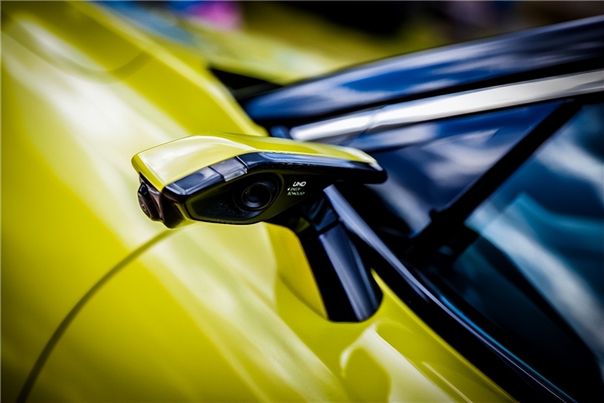 10万左右北汽魔方,北汽魔方功能详细介绍