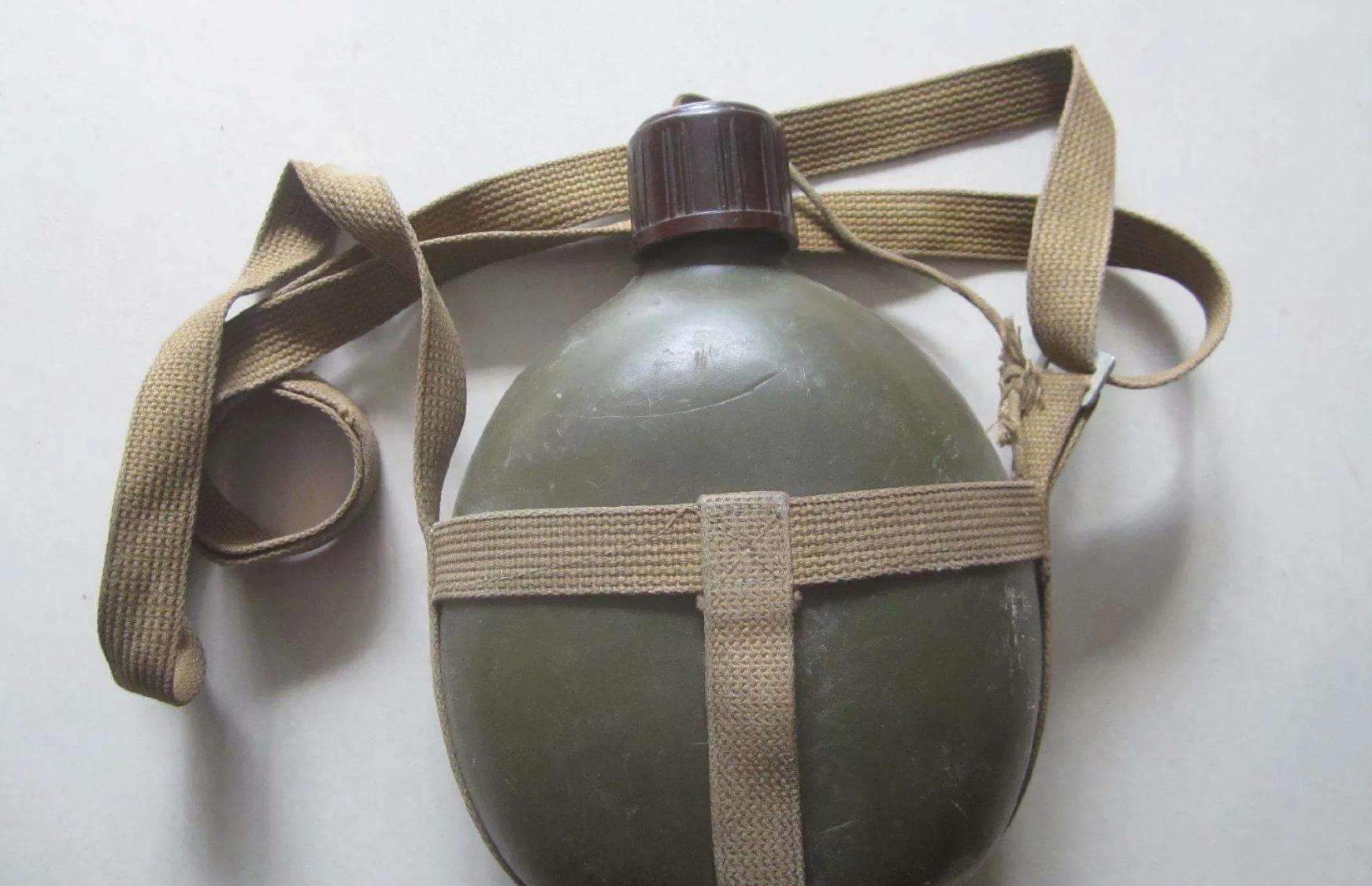 中国军队装备的最新水壶,中国军用水壶发展史