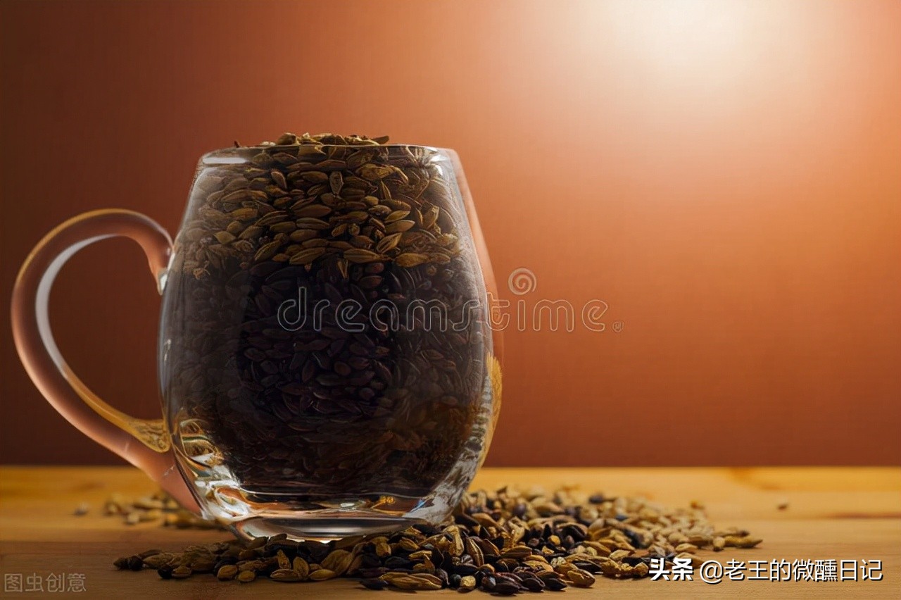 黑啤世涛与德式黑啤,世涛黑啤对比胖东来黑啤