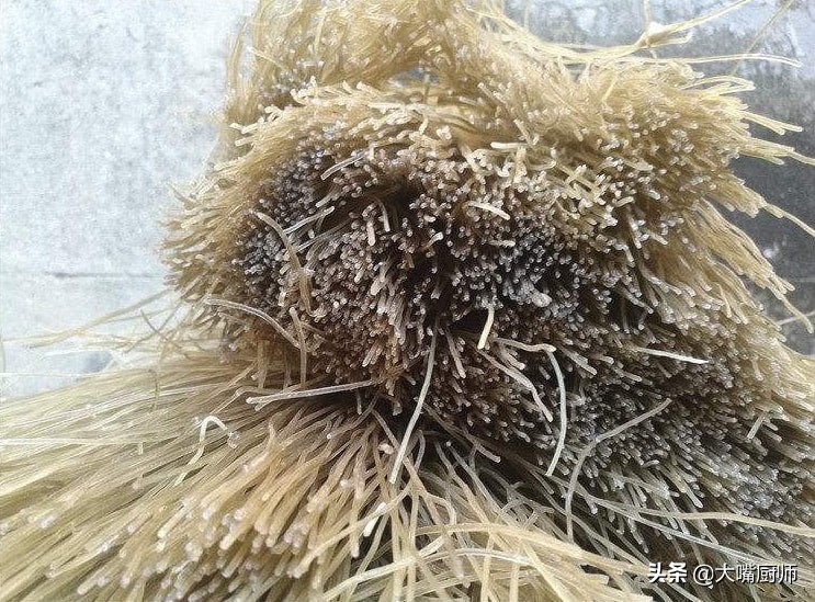 如何辨别红薯粉条的真假,红薯粉条怎么烧区别真假