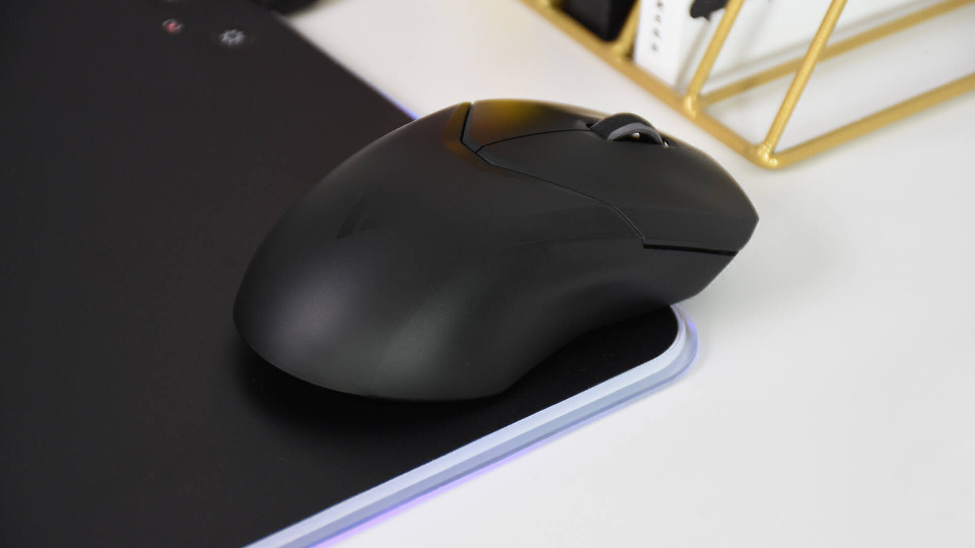 小巧灵敏黑科技雷柏vt9pro鼠标,雷柏vt9air鼠标发布