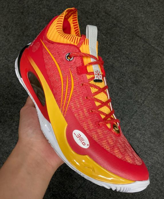 李宁新品！闪击9多配色曝光，新拖鞋太帅了，驭帅16低帮也来了