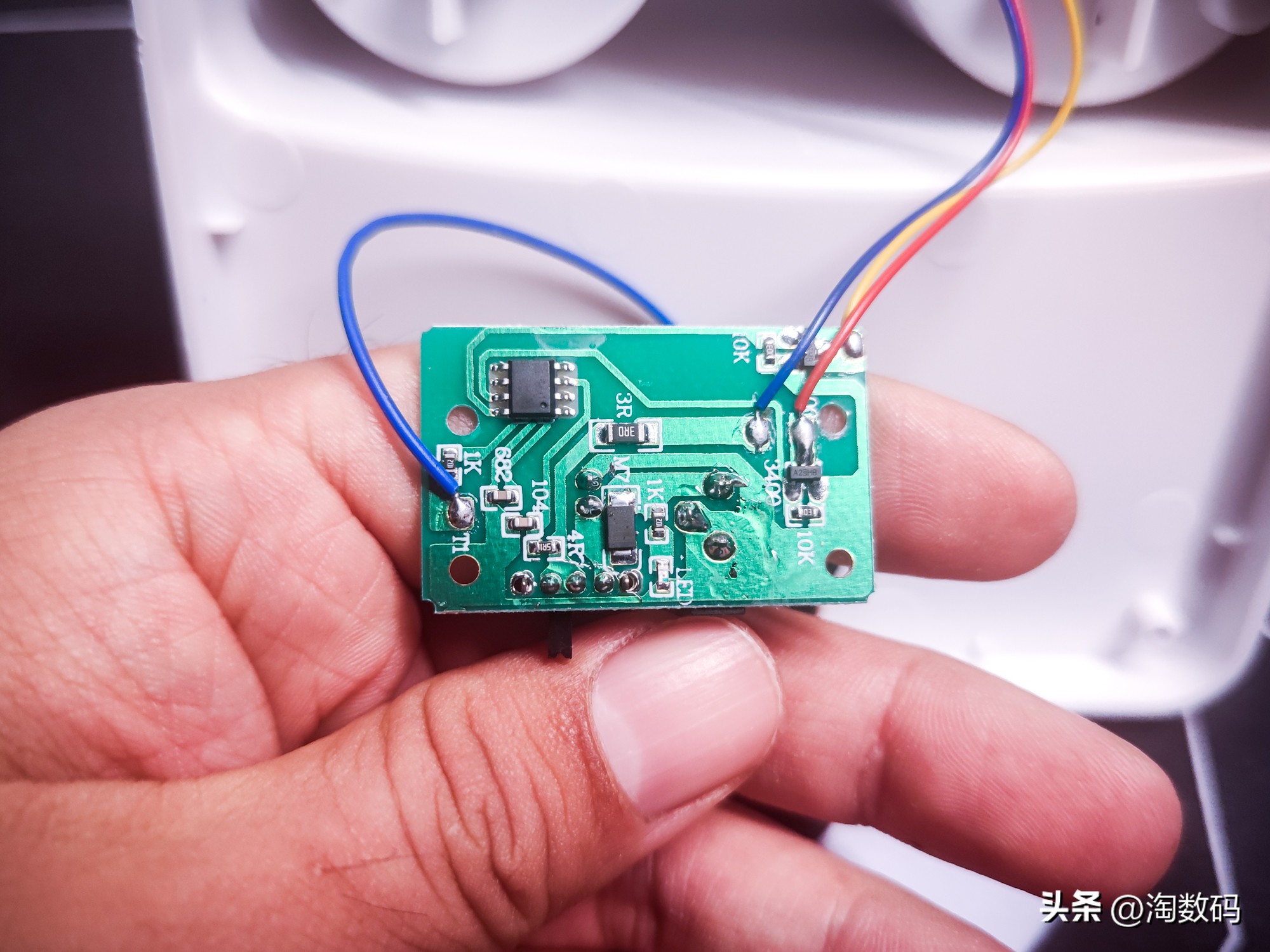 智能台灯拆解测评,无极调光台灯拆解