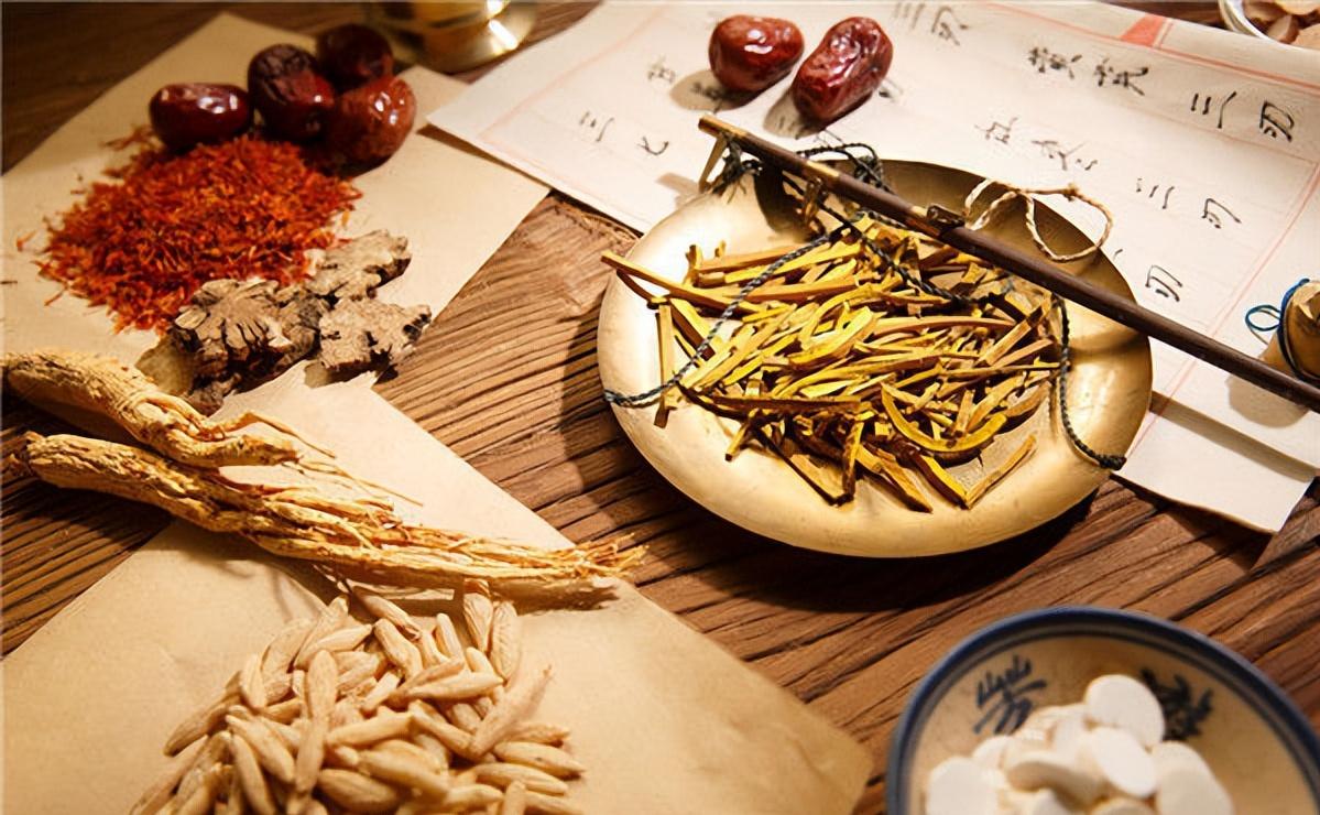 痰瘀阻络型中风偏瘫吃什么中成药,治疗脑卒中的方子