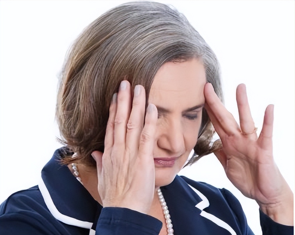 为什么女性绝经后，不愿过“夫妻生活”了？这个原因男女都要了解