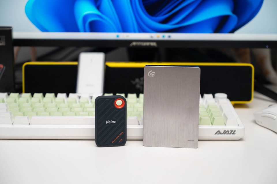 朗科移动硬盘zx20,朗科移动固态硬盘z2s