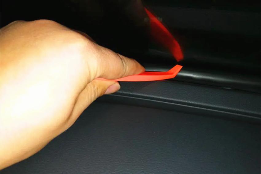 仪表台3m胶清除技巧,仪表台上3m胶印子怎么清理