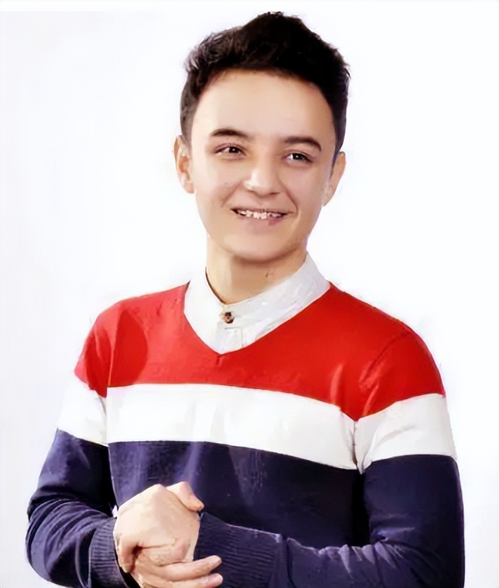 童星阿尔法二十年模样变化,童星阿尔法5岁火遍全国