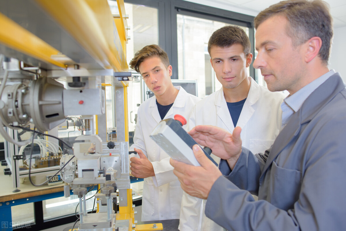 化工贸易商期货策略,化工市场回暖