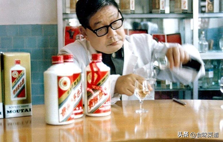 茅台批发价再度回落,茅台哪一年市场价涨到3000多的