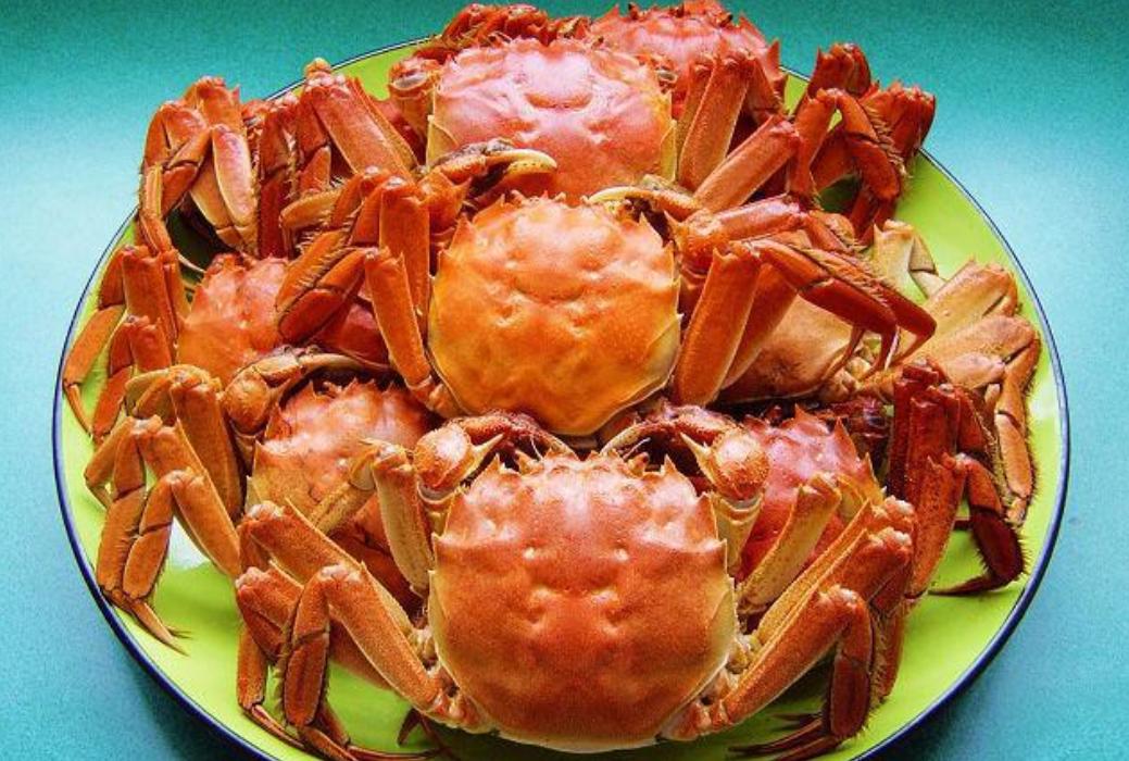 一两个月的宝宝哭闹怎么解决,两个月宝宝不怎么哭闹正常吗