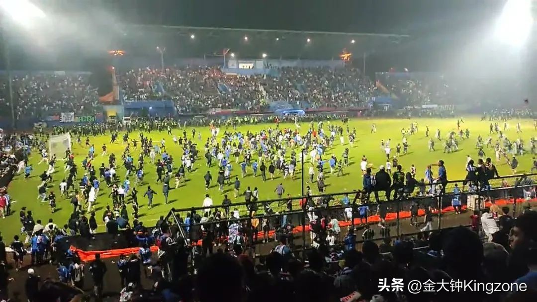 万圣节梨泰院踩踏事件,万圣节梨泰院踩踏事件还原