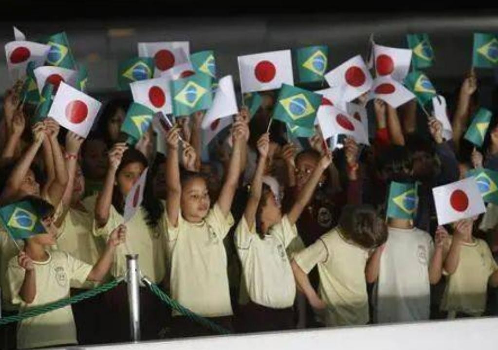 日本什么时间购买了巴西的土地,1906年日本人在巴西买了多少土地