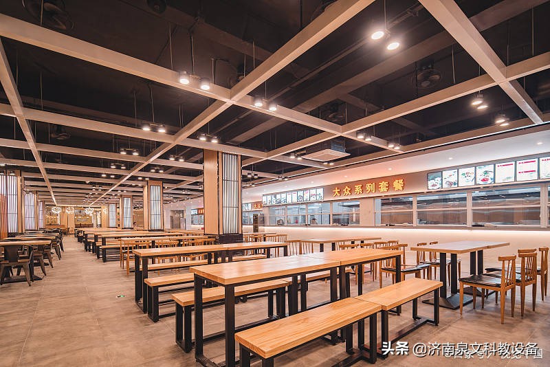 泉文科教设备生产厂家：学校餐桌的分类都有哪些？