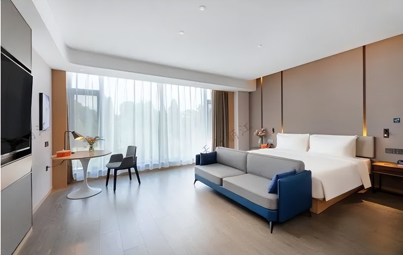 自驾游住经济实惠酒店攻略,自驾游怎么找到便宜的酒店