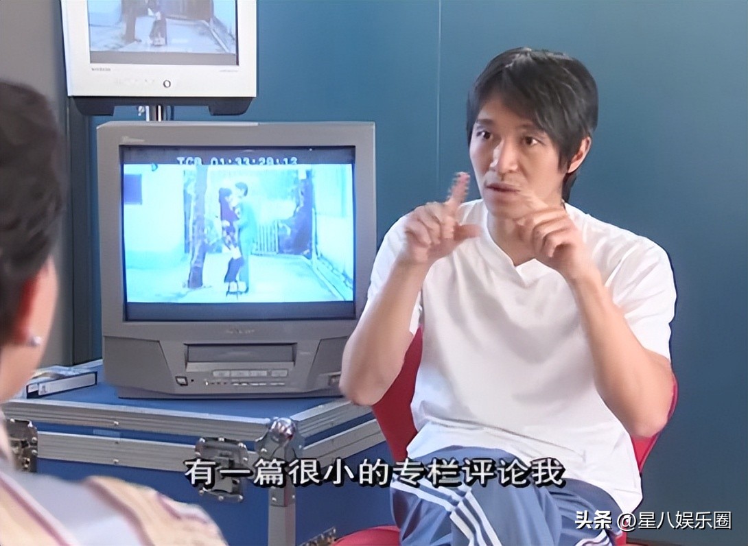 周星驰40岁白发,56岁周星驰满头花白却拒绝染发