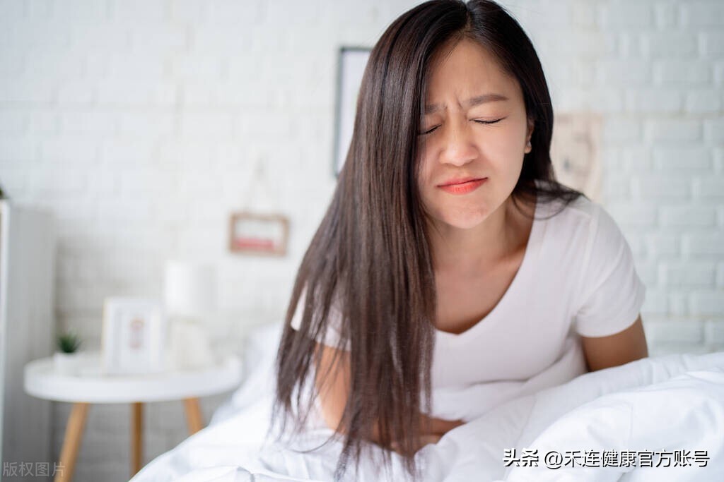 痛经月经量大啥原因,月经量很大痛经是什么原因