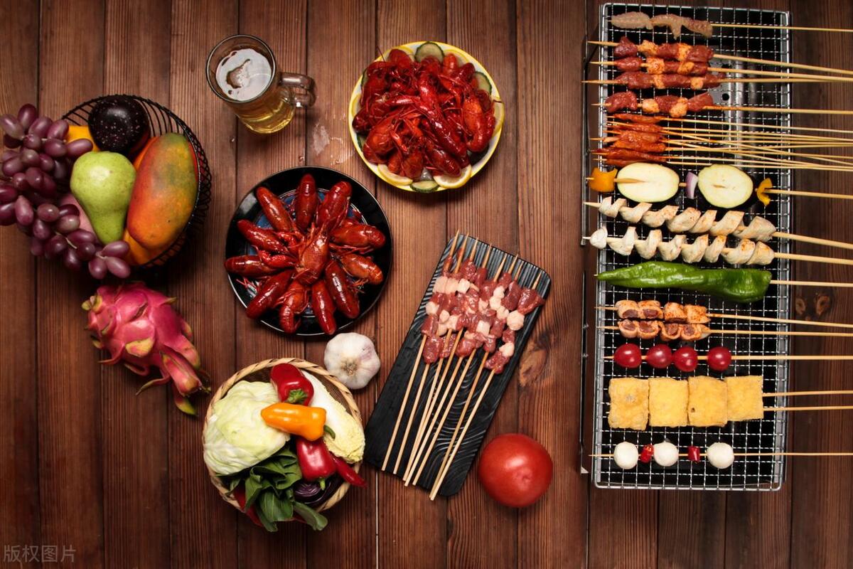 烧烤生意要怎么做才能越做越好,最适合长期做的烧烤生意