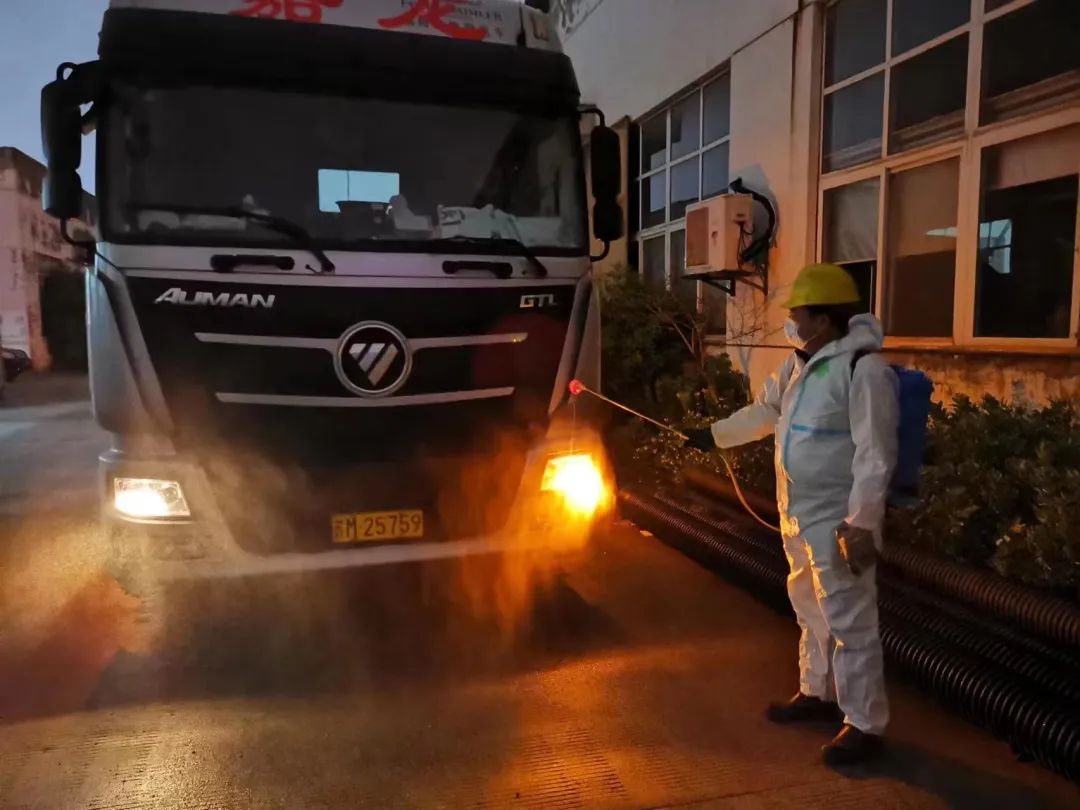 泰州海陵工业园区:“永不停歇”的驻厂员精准护航企业有序生产