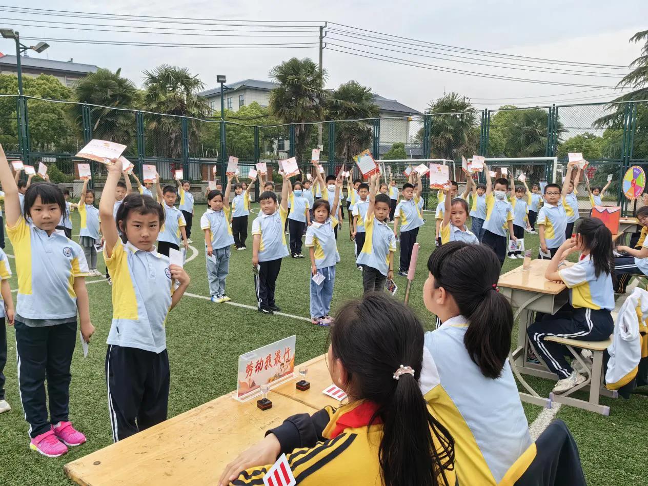 童心向*党**▏陈俊学校入队考核游园会开始啦！