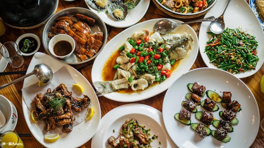 聚会适合什么菜系,人多聚会的简单好吃菜系