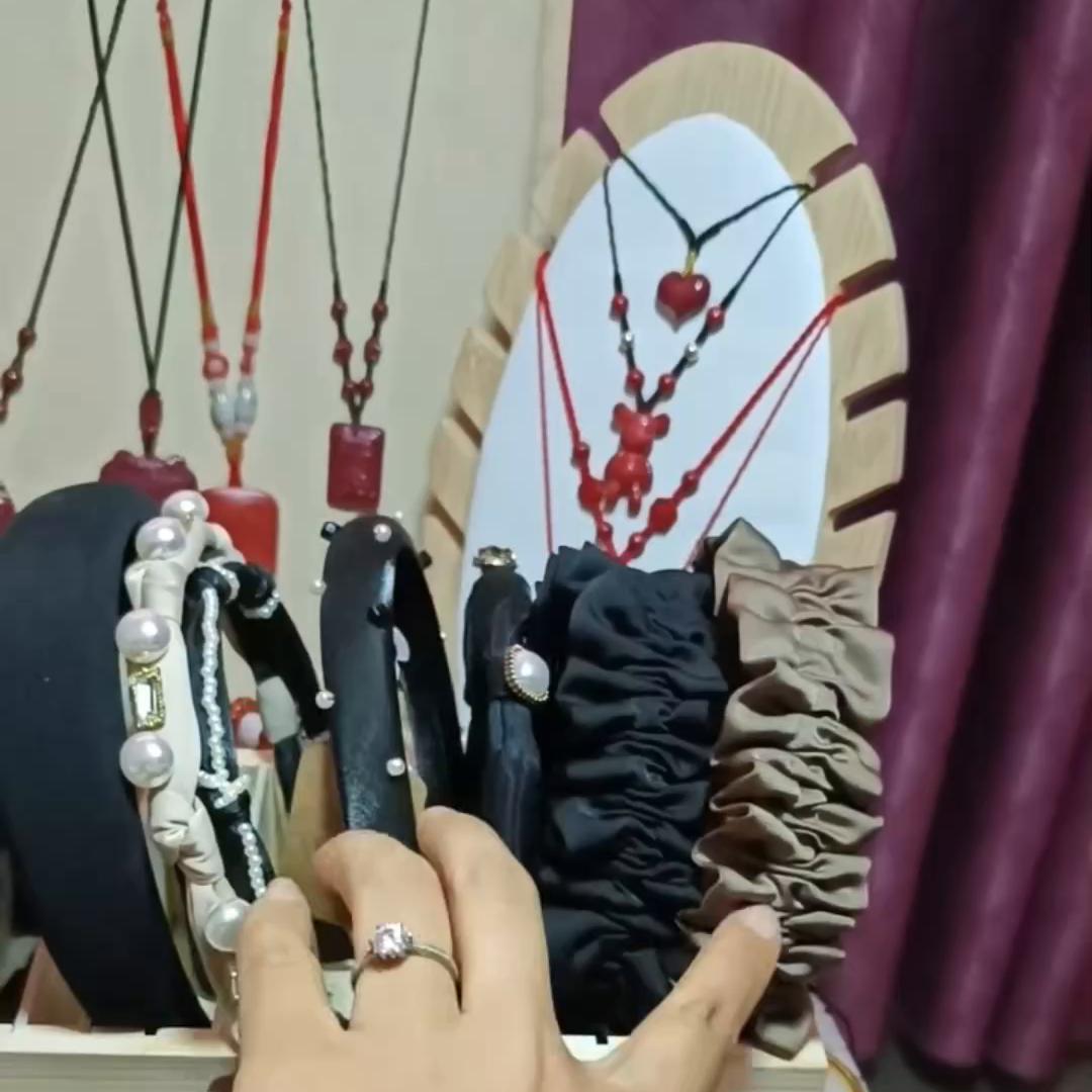 都说大商道的人太多太多，今天要就来看看到底人有多！！新...