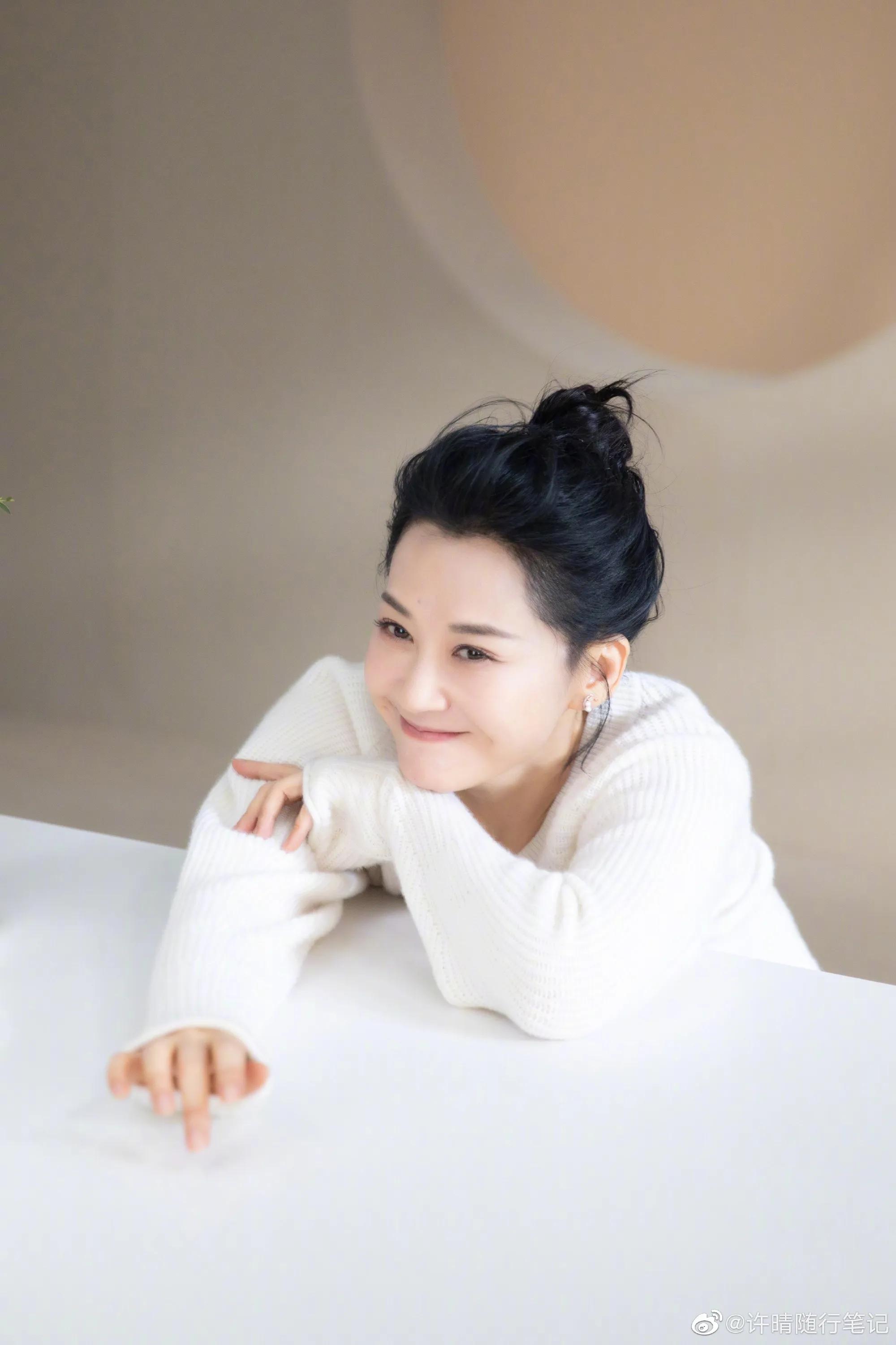 许晴和王志文谈过恋情,许晴曾经有多爱王志文