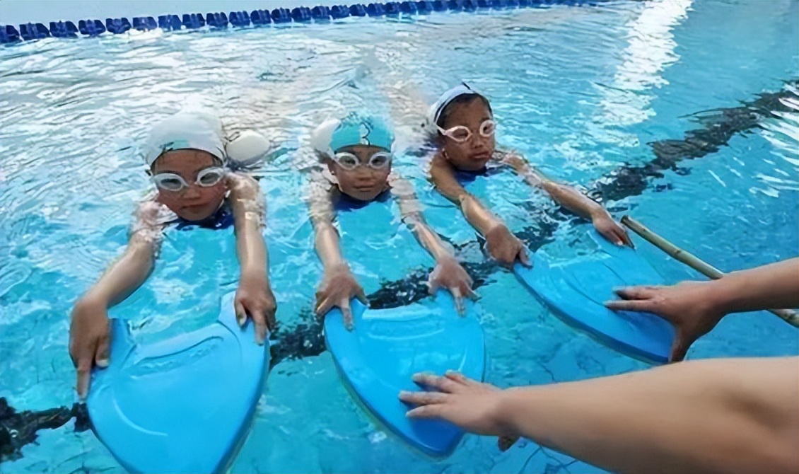 四类运动让孩子在玩耍中长高,注意这些运动不利于孩子生长发育