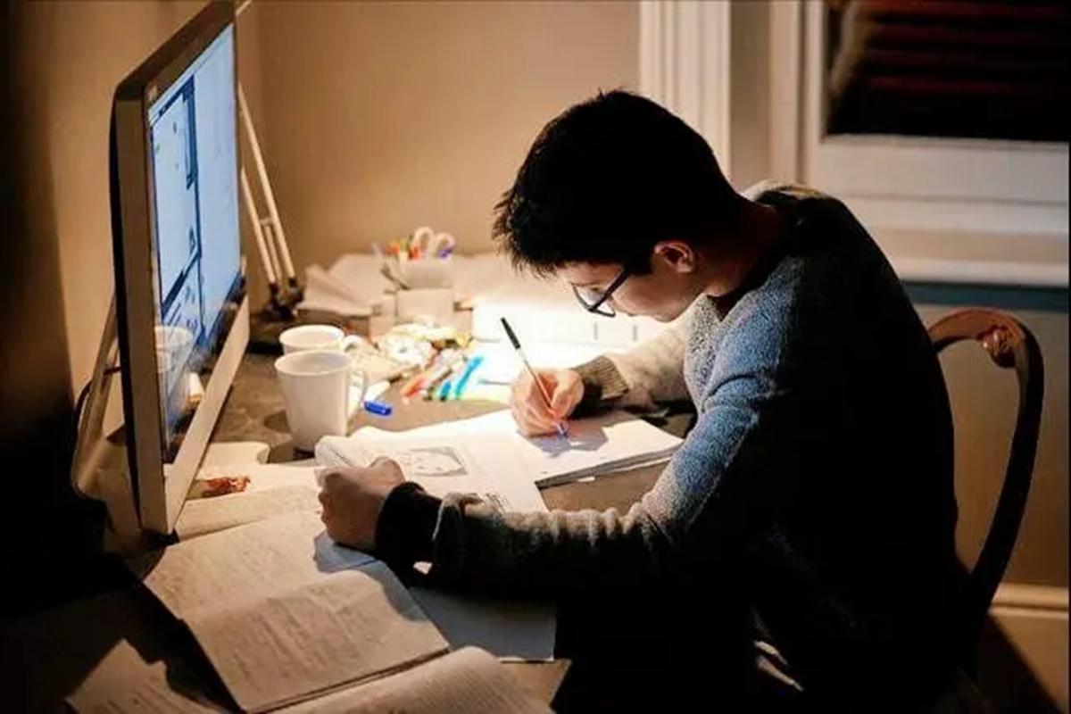 娉板浗鑲＄,娉板浗鑲＄minnie